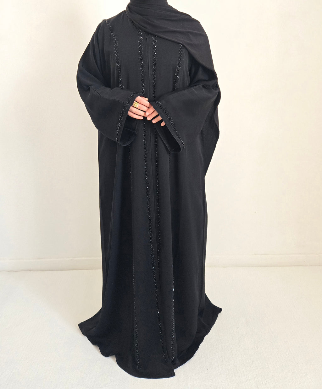 Abaya Leila