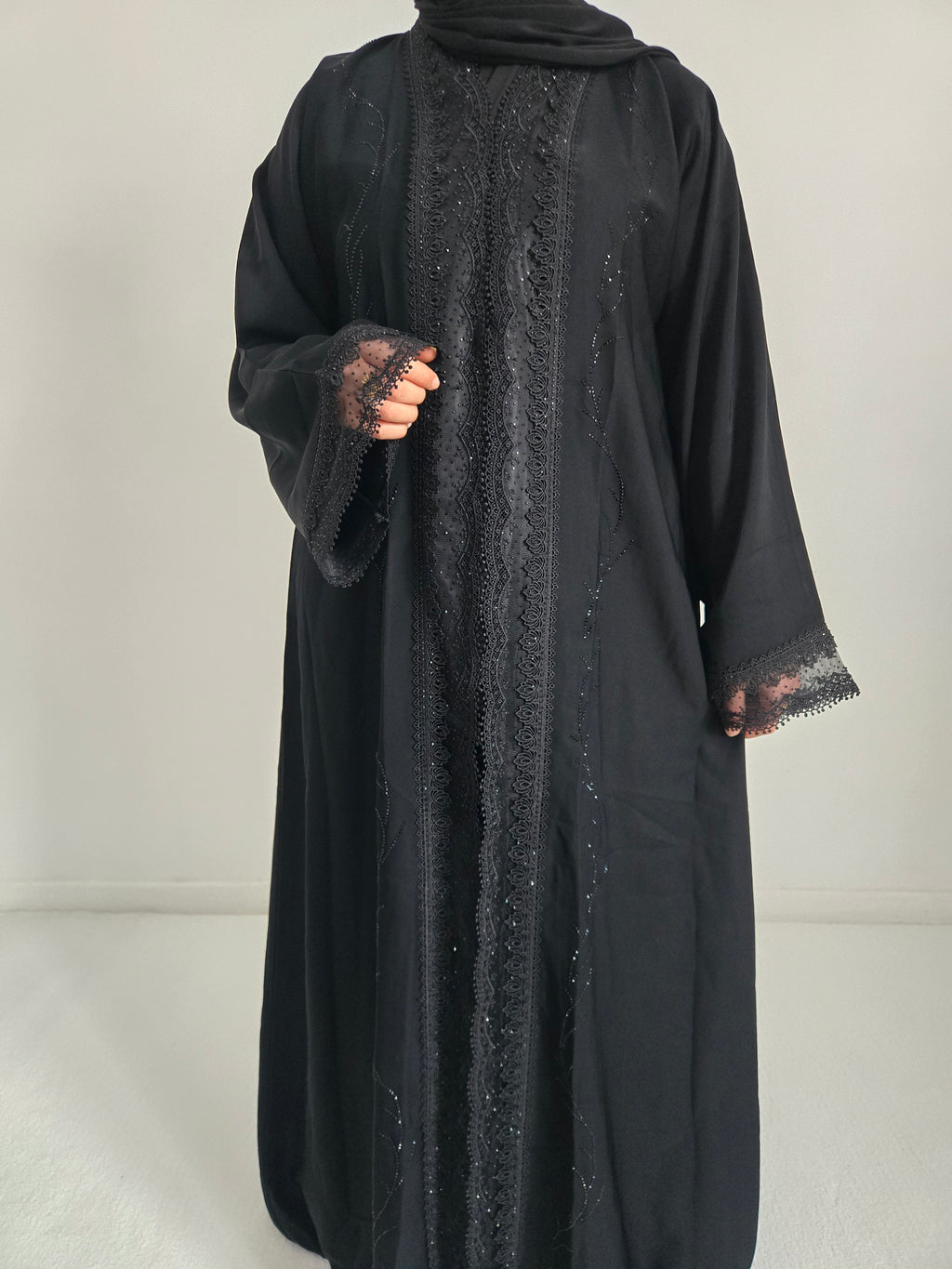 Abaya Ameera