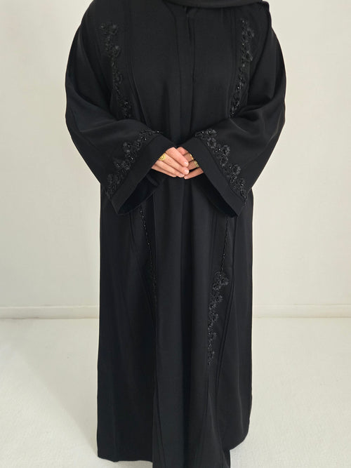 Abaya Hana