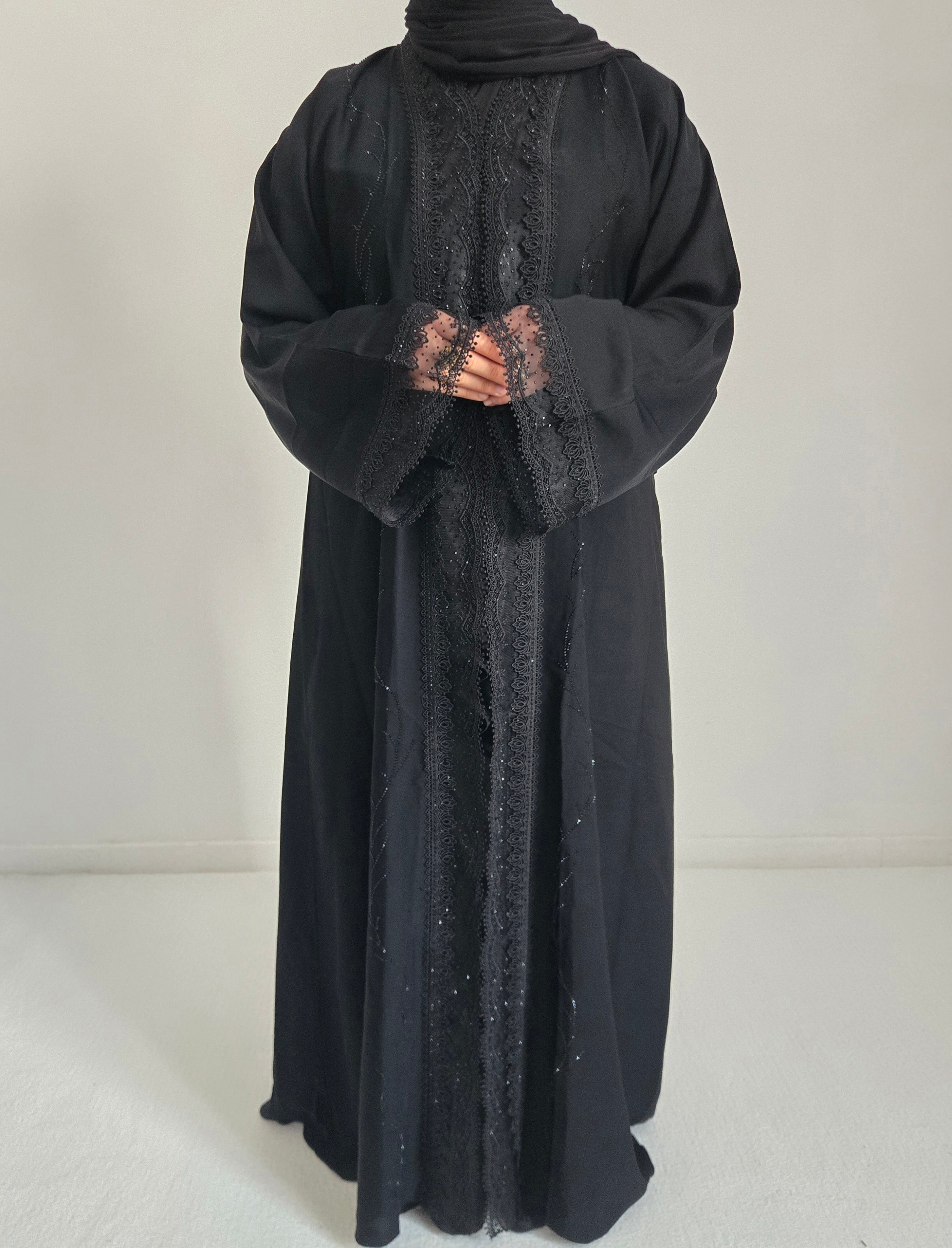 Abaya Ameera